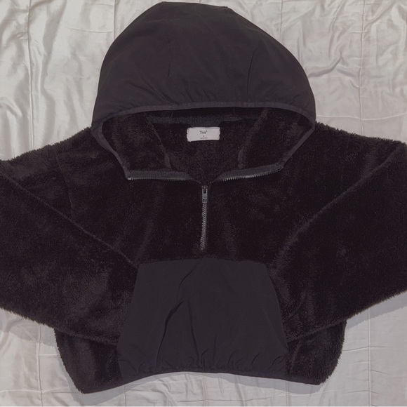 Wilfred Tops - TNA Keaton Hoodie